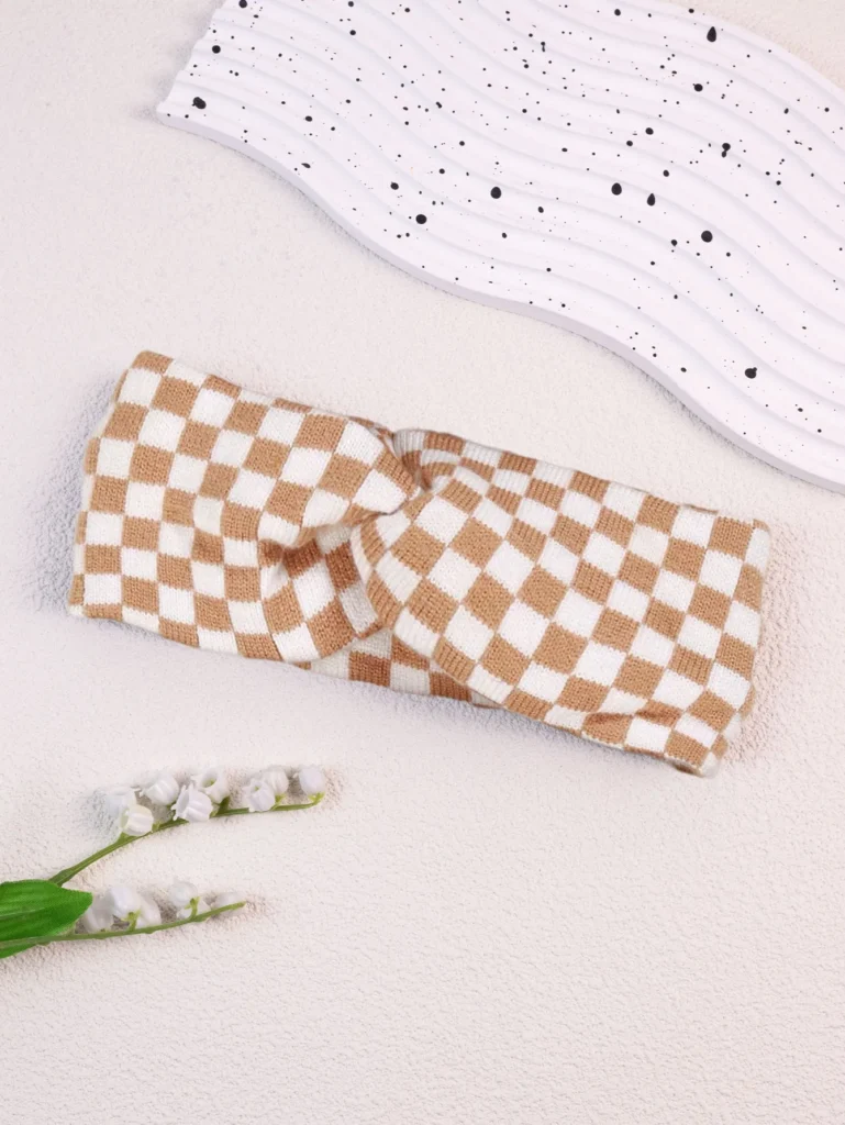 Checkerboard Knitted Wool 