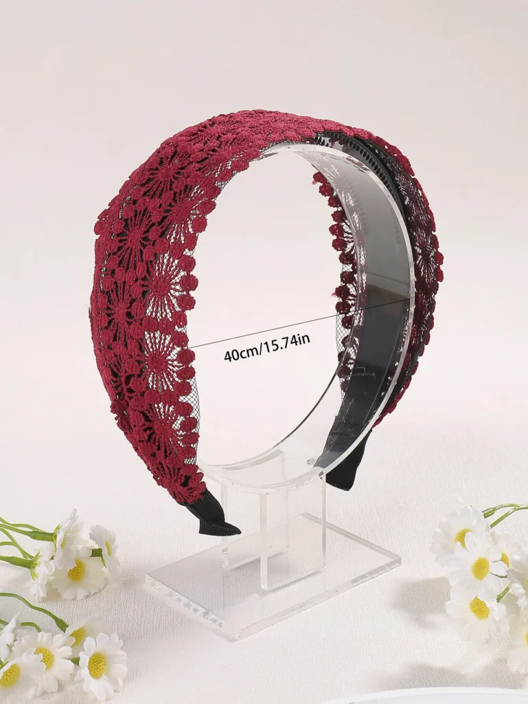 Wide wavy headband