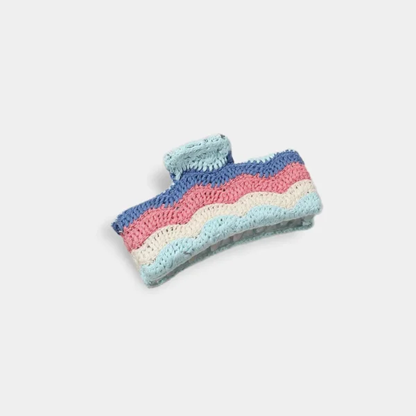 Knitted hairpin