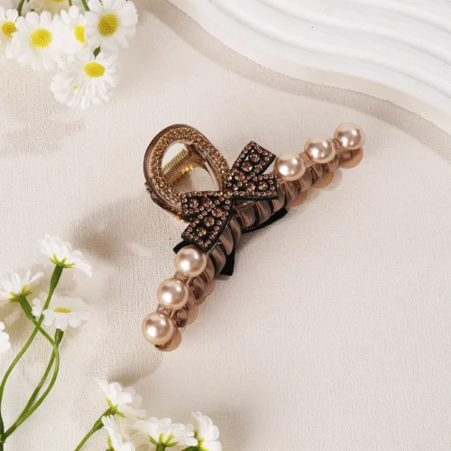 Maillard rhinestone pearl bow clip