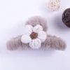 Plush knitted hair claws