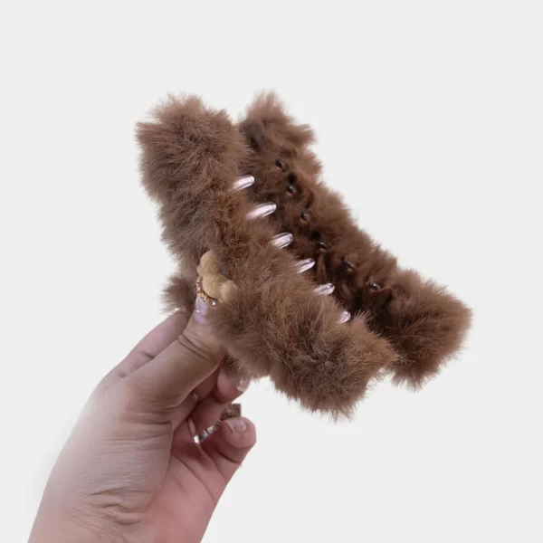 Long hair bear hair claws