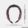 Wide wavy headband