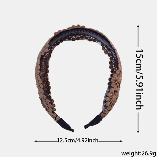 Wide wavy headband
