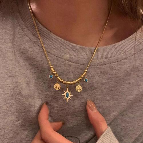 Vintage sunflower necklace